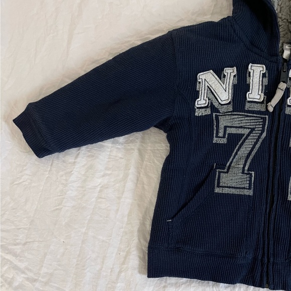 Nike kids super soft hoodie sweatshirt - Picture 6 of 8